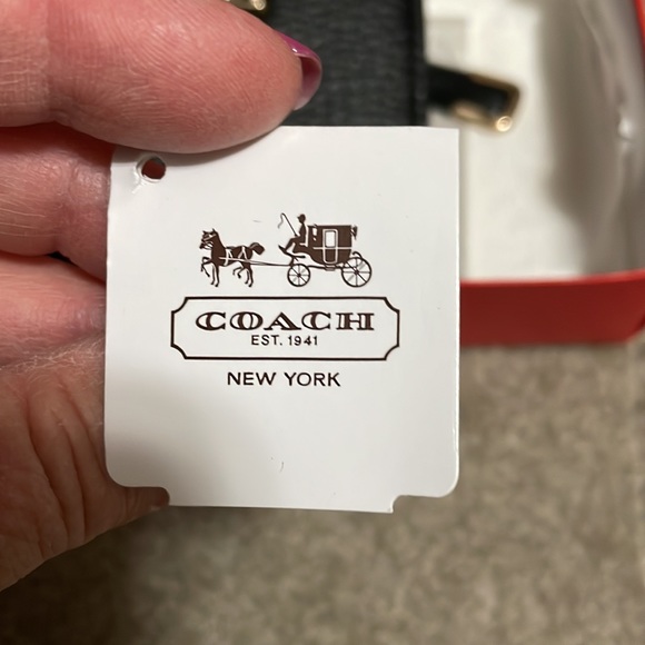 MWT Coach Madison black leather small wallet, cute detailing. Pockets galore - Picture 2 of 9